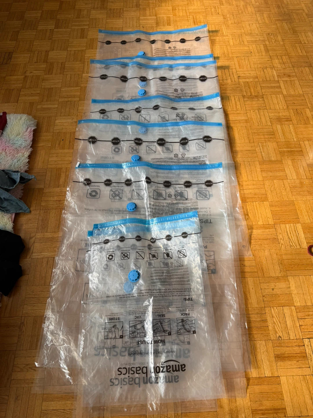 Amazon Basics Vacuum Compression Storage Bags - photo 4