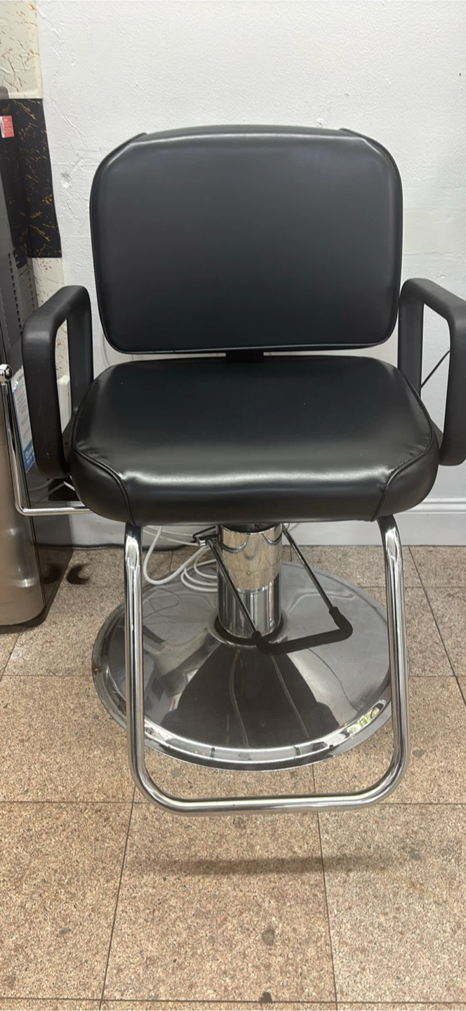Professional Black Salon Chair - photo 2