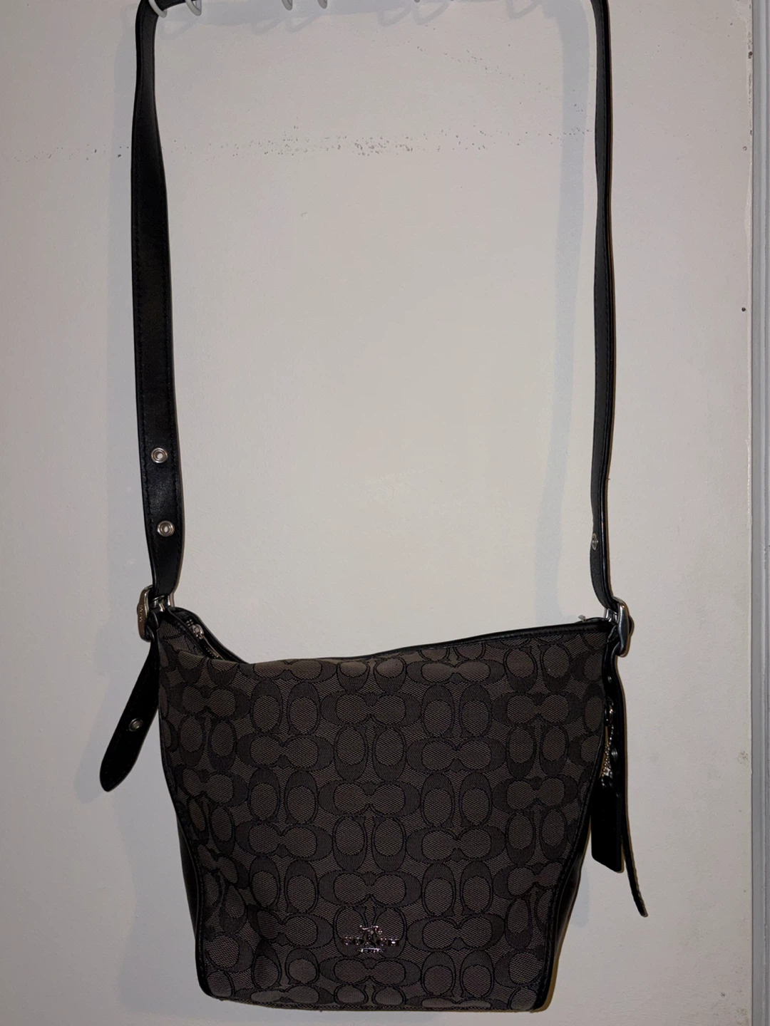Coach Signature Canvas Crossbody Bag