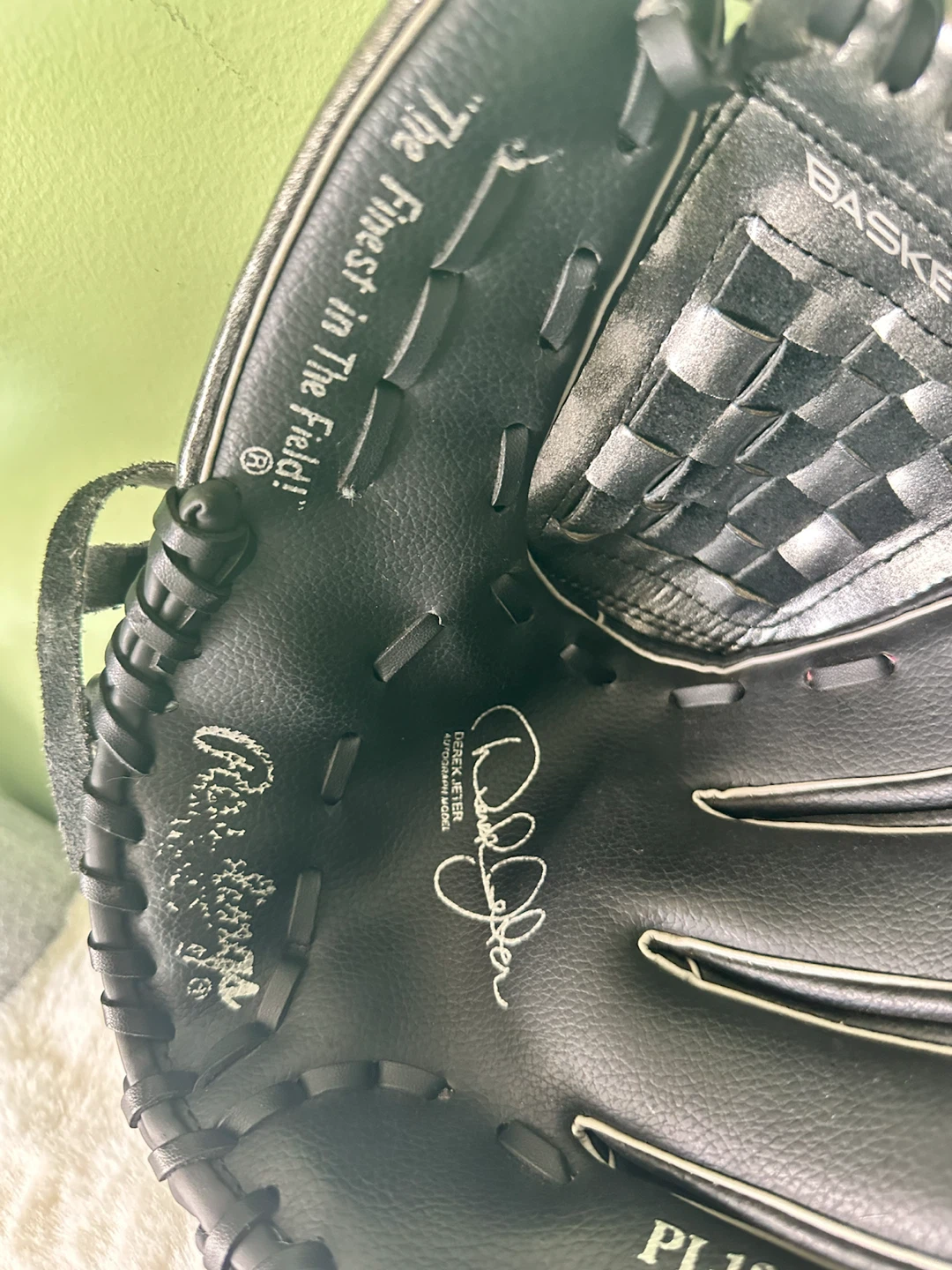 Rawlings Derek Jeter Autograph Model Baseball Glove - photo 5