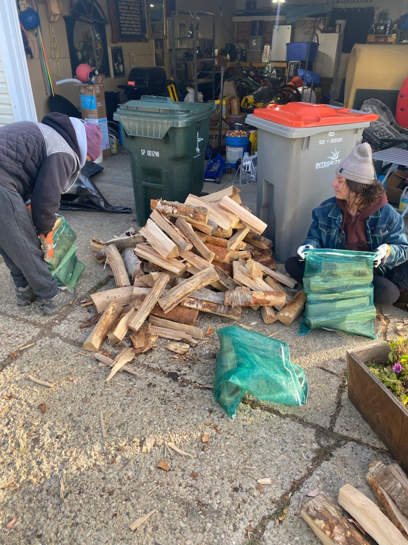 Seasoned birch firewood - photo 3