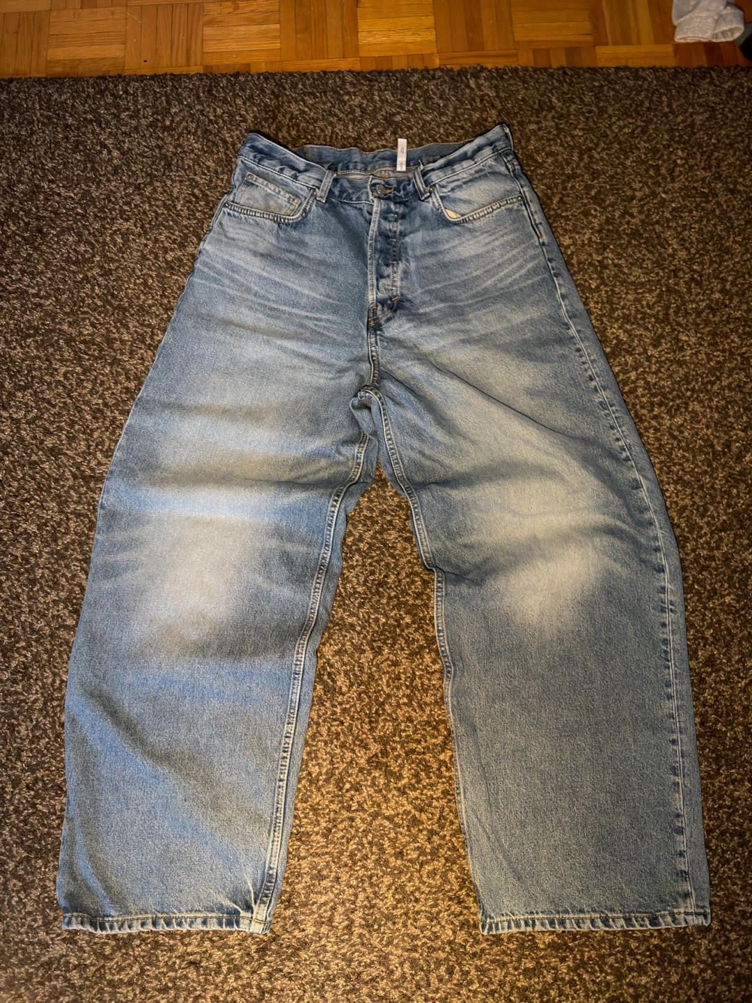 Weekday Astro Loose Baggy Jeans