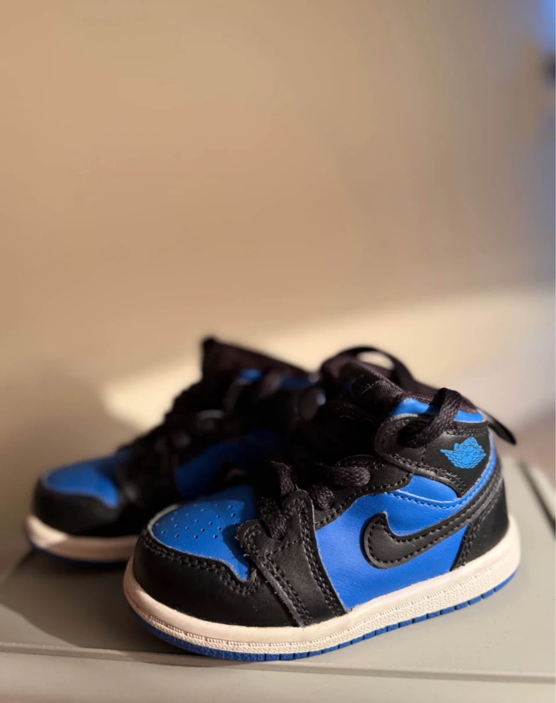 Air Jordon Toddler Shoes - 6c