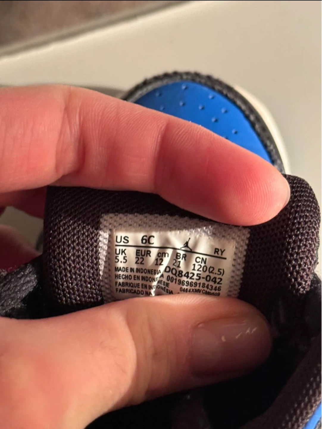 Air Jordon Toddler Shoes - 6c - photo 2