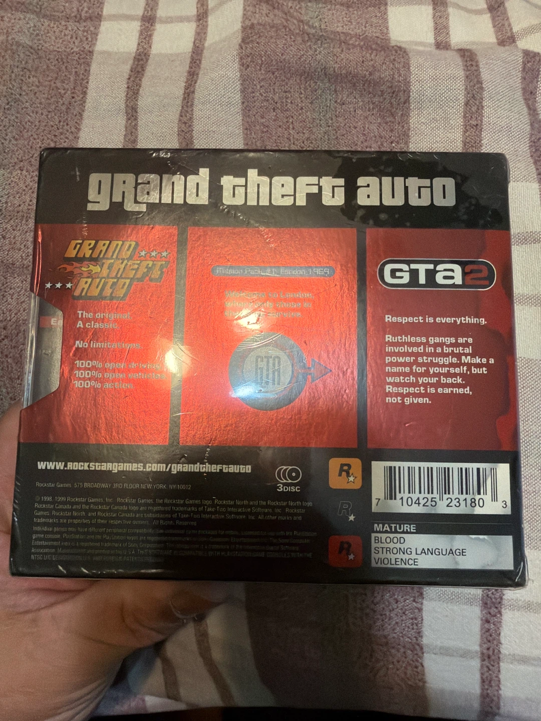 Grand Theft Auto Collectors Edition PlayStation - photo 3