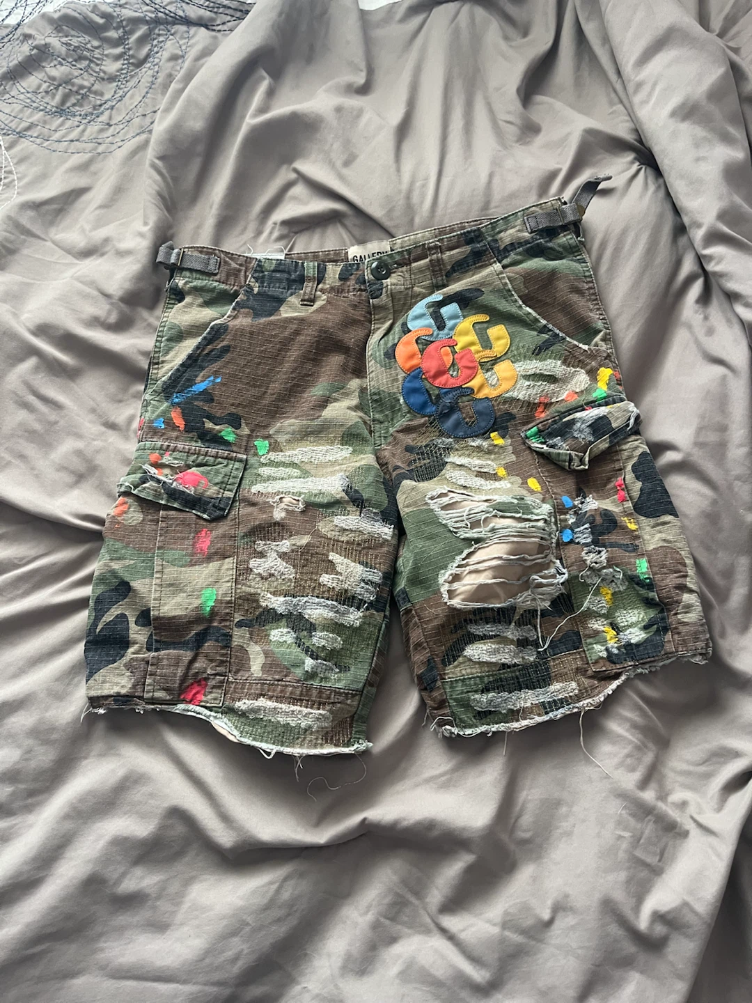 Gallery Dept. Camouflage Cargo Shorts