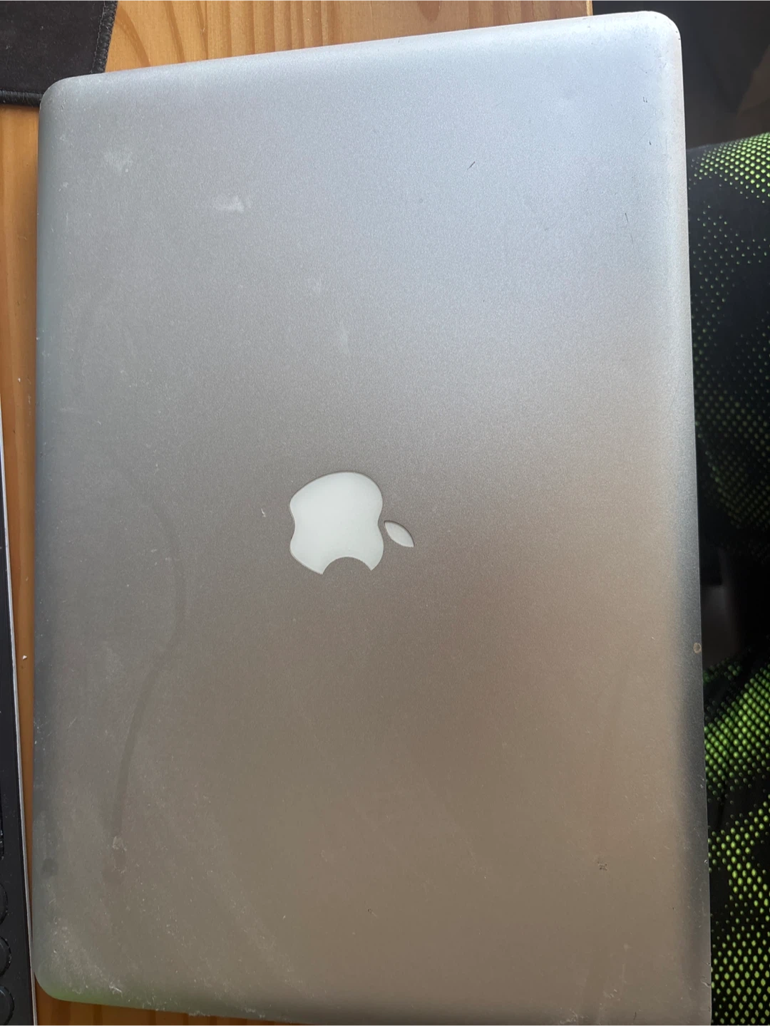 MacBook Pro 2012. Without storage. For Replacement parts