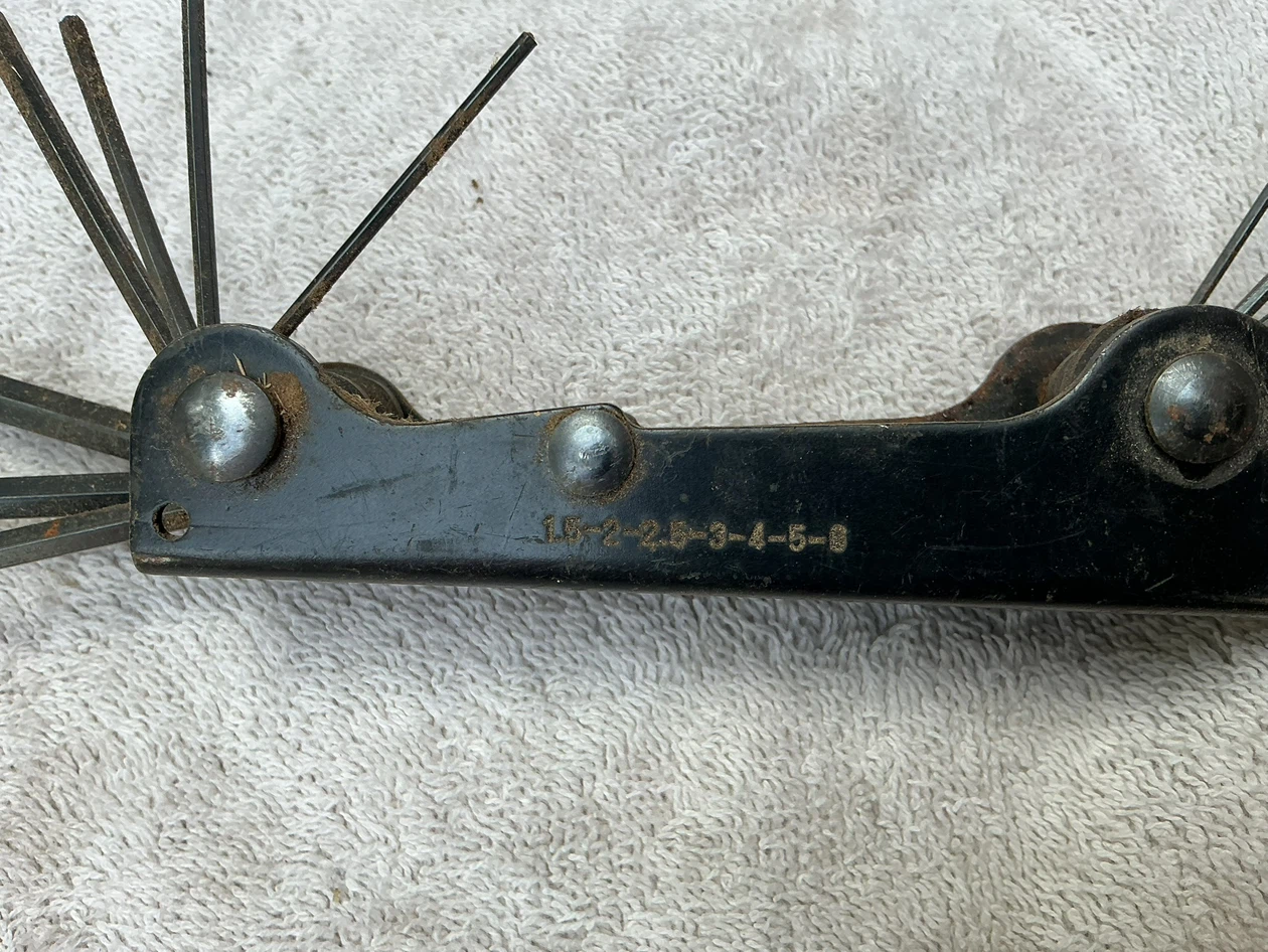 Vintage Folding Hex Key Set ! - photo 2