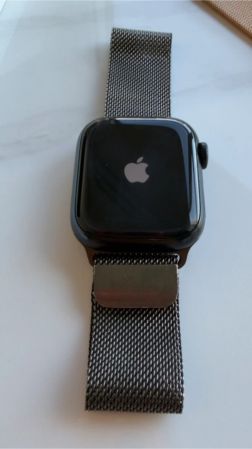 Apple Watch Series 9 – 41mm – Complete Set - photo 2