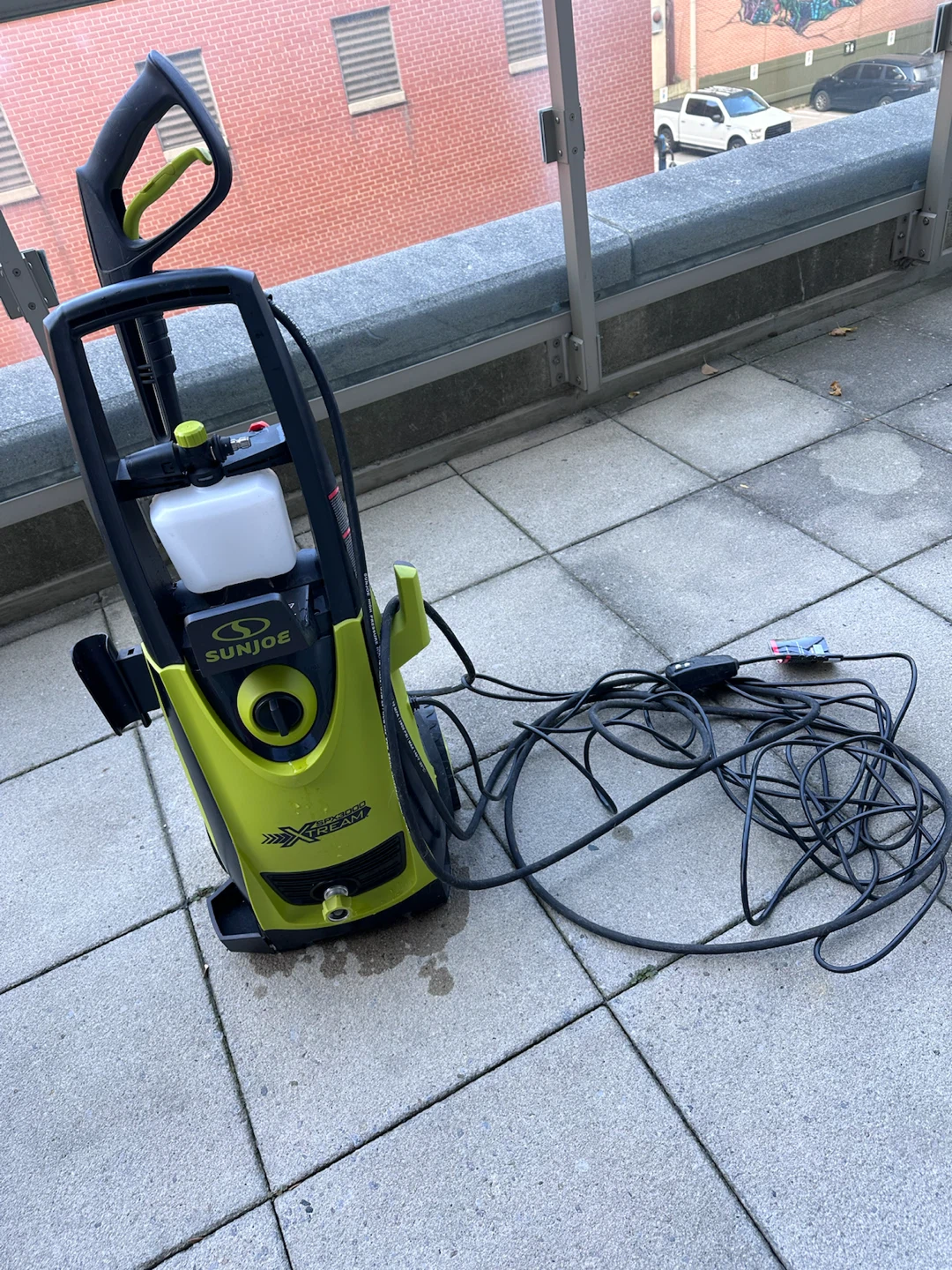 Sun Joe SPX3000 Xtream Pressure Washer - photo 2