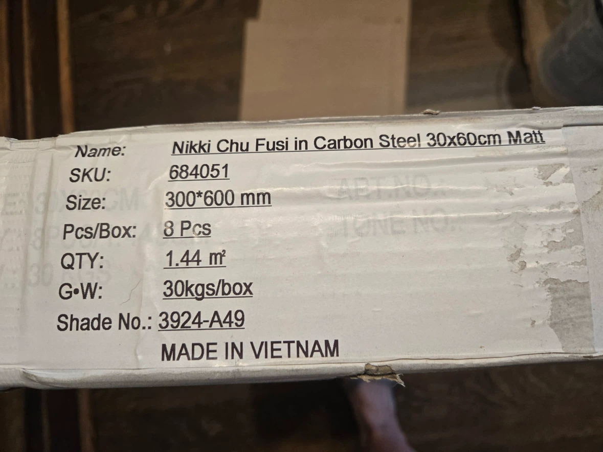 Nikki Chu Fusi Carbon Steel Tiles 30x60cm - photo 3