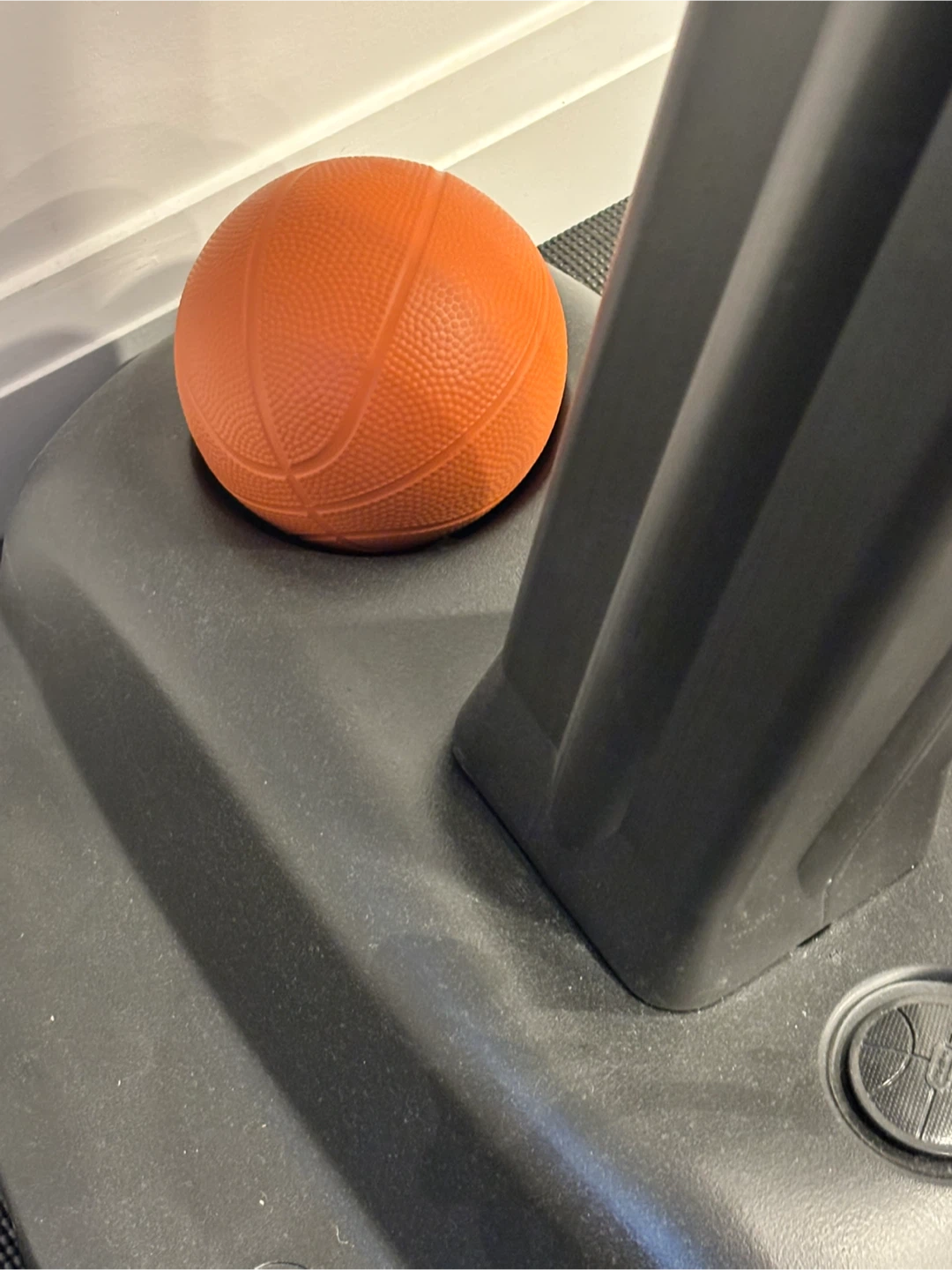 Little Tikes Adjustable Basketball Set - photo 4