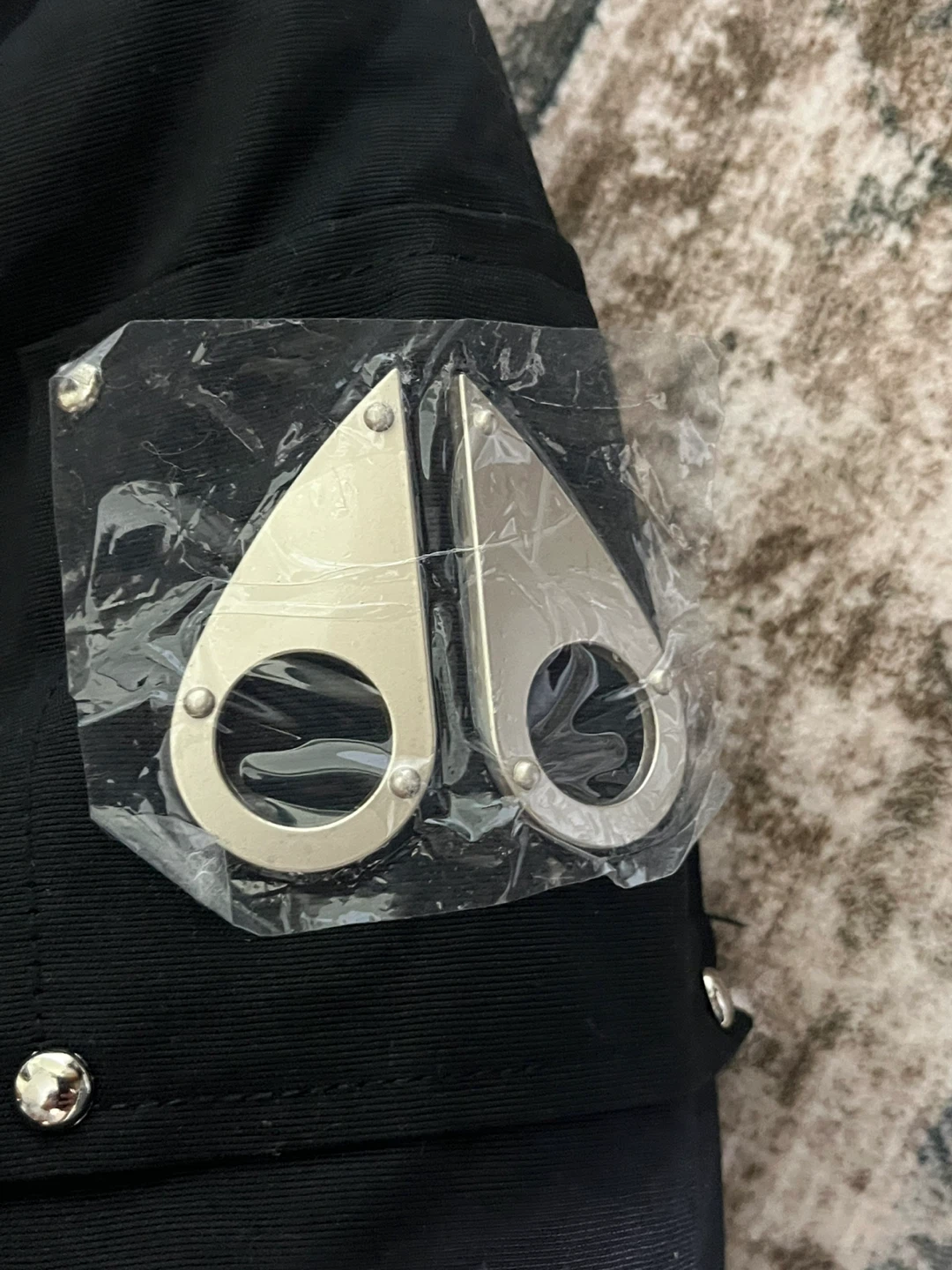 Moose Knuckles Black Down Bomber Jacket - photo 4
