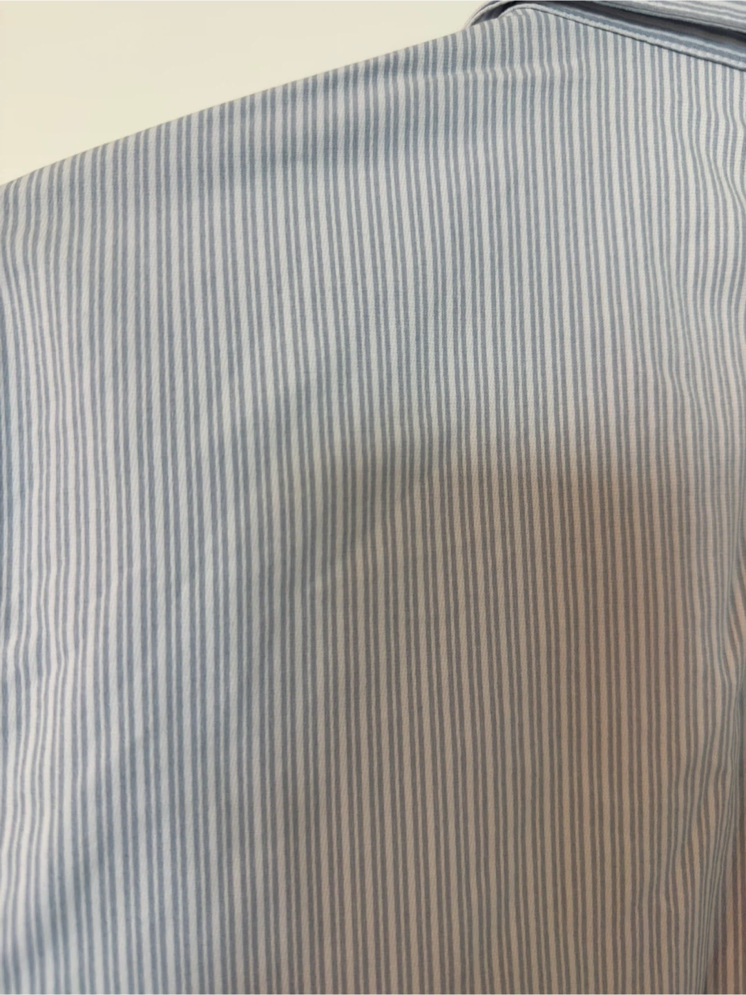 Lululemon longsleeve button-down shirt - photo 3