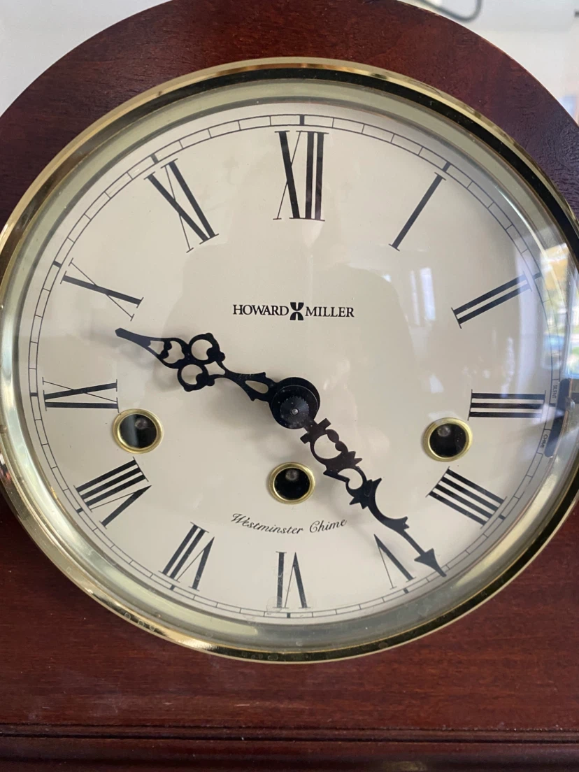 Howard Miller Westminster Chime Mantle Clock - photo 5