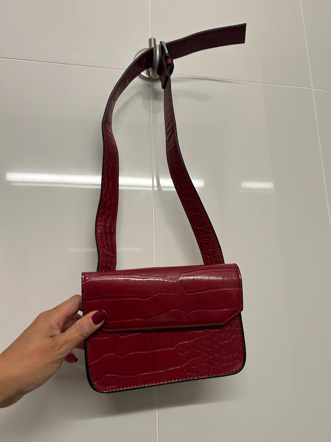 Red Croc-Embossed Belt Back leather Prune ( Argentina ) - photo 2