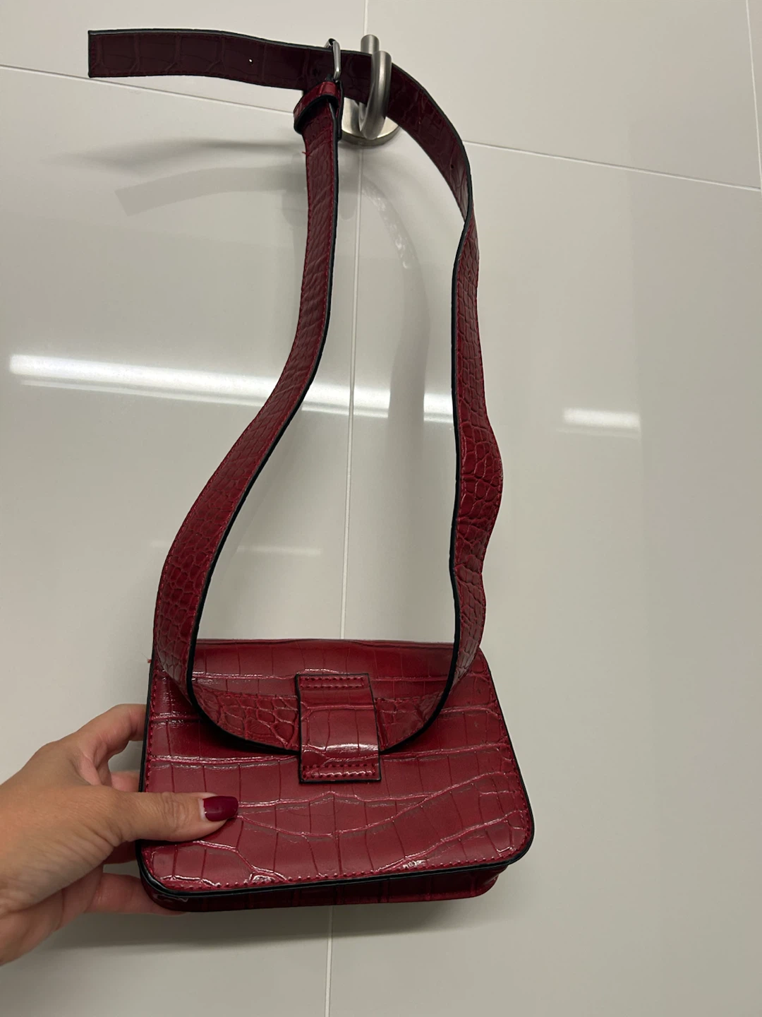 Red Croc-Embossed Belt Back leather Prune ( Argentina ) - photo 5