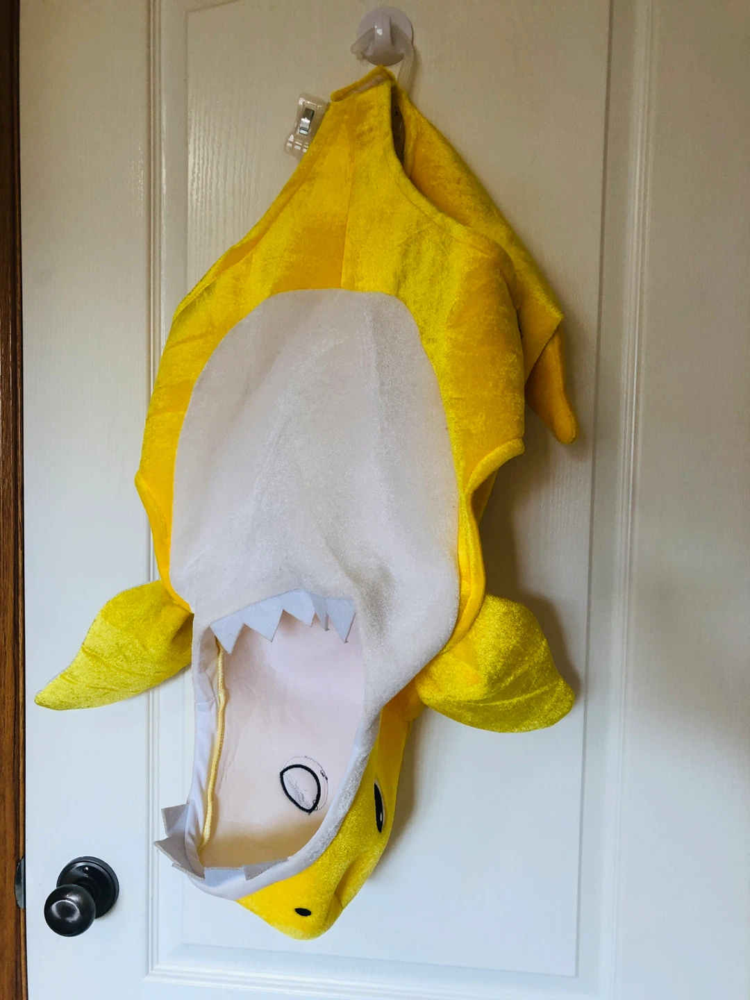 Yellow Shark Costume - photo 2