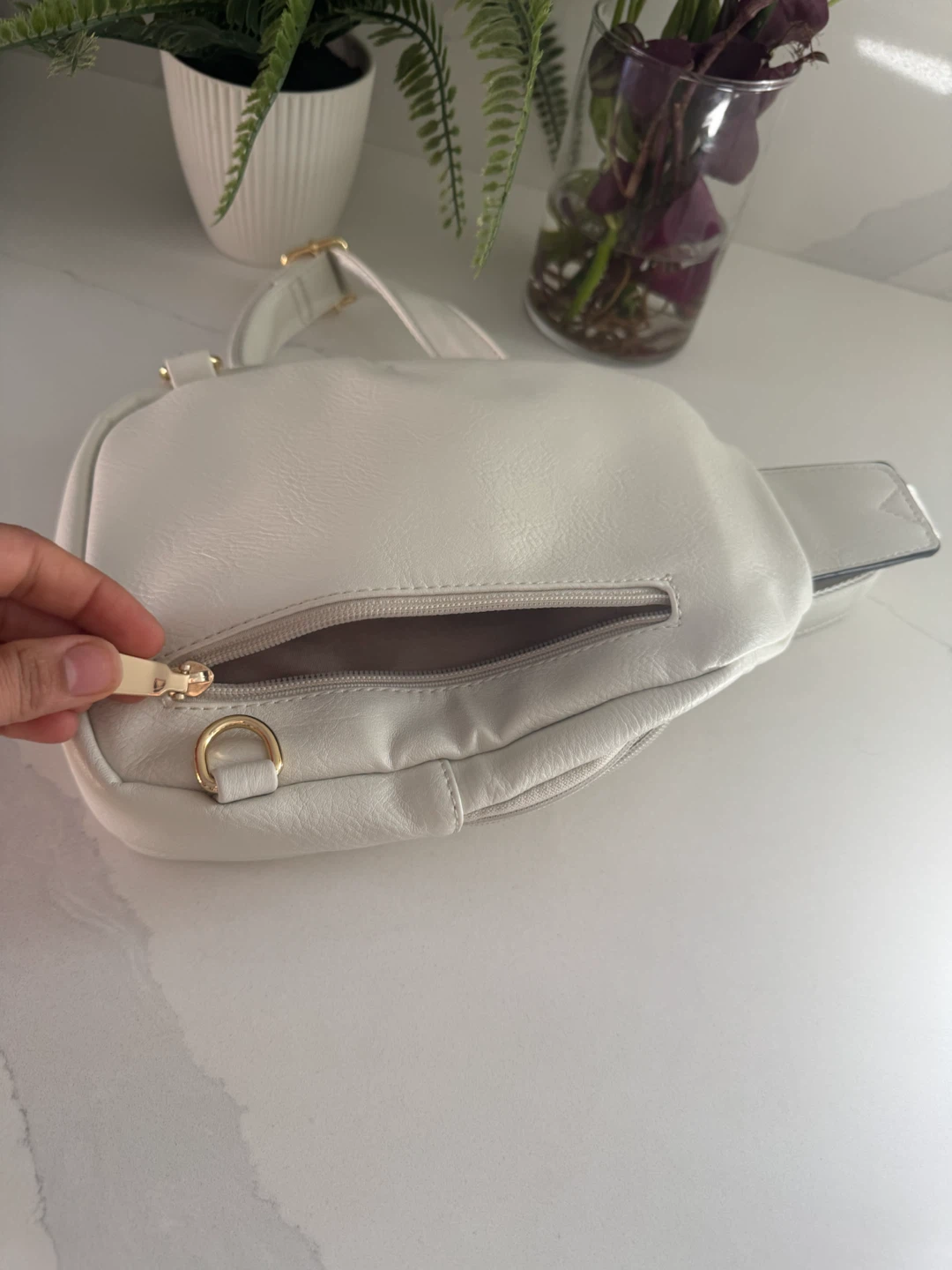 Telena White Sling Backpack - photo 2