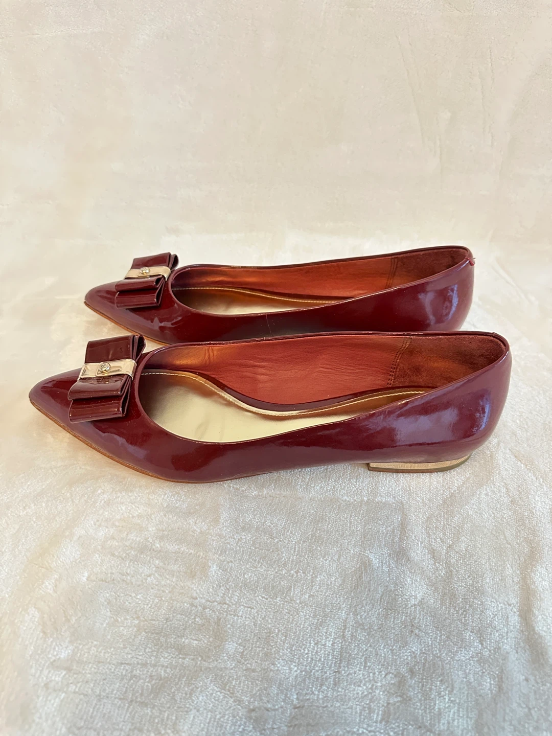 Coach Burgundy Patent Leather Flats / size 8.5 - photo 2