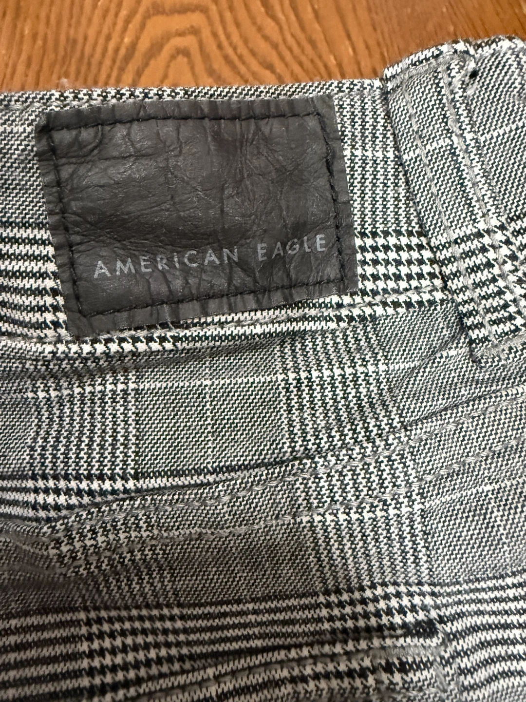 American Eagle Plaid Mini Skirt Size 6 - photo 3