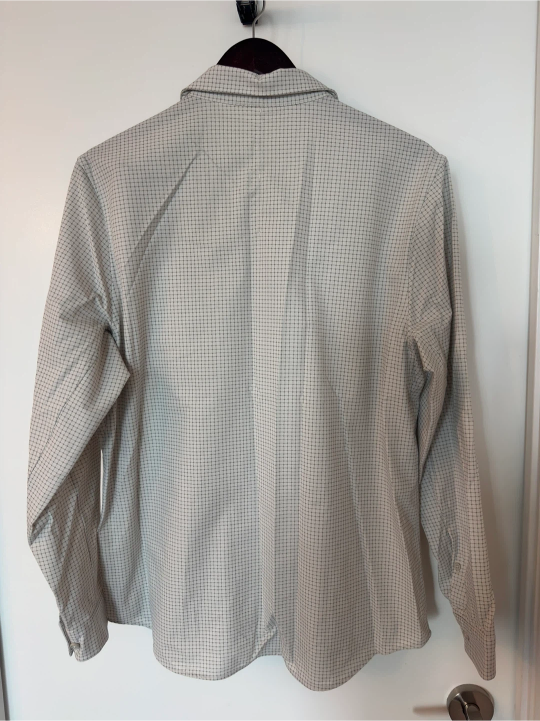 Lululemon button-down long sleeve shirt - photo 2