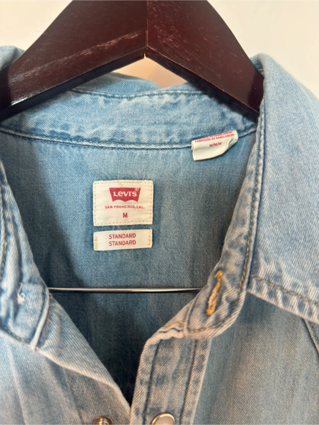 Levi's Standard Denim Shirt Light Wash - photo 2