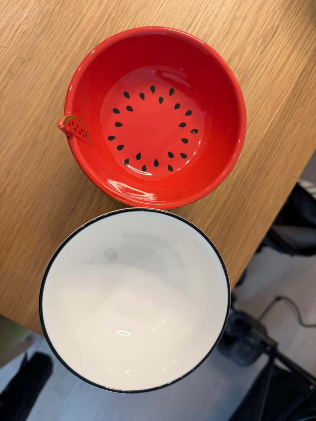 Two Ceramic Cat Bowls 🐱 - photo 2