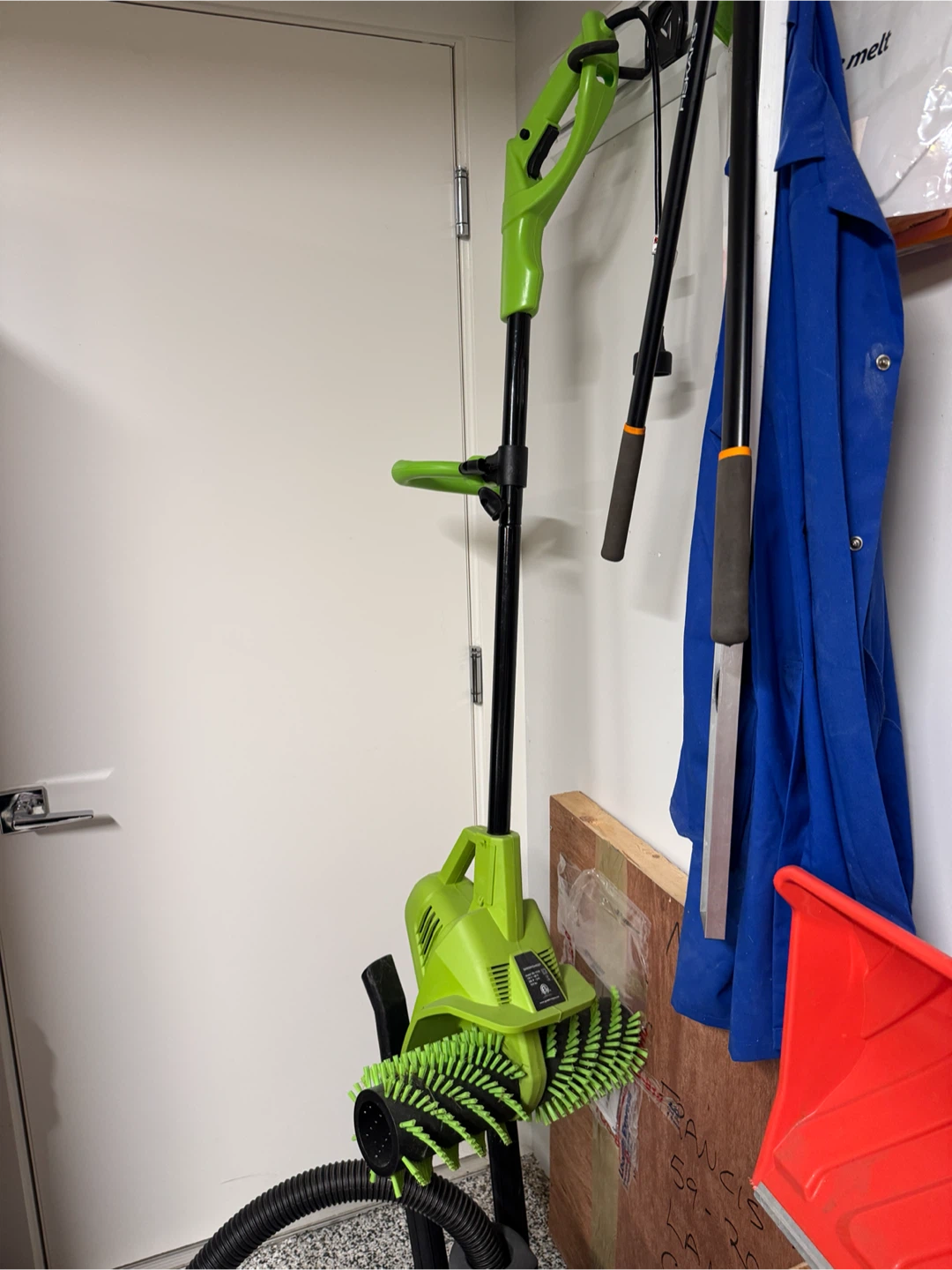 Greensweep Reviver GS-141US Artificial Turf Brush
