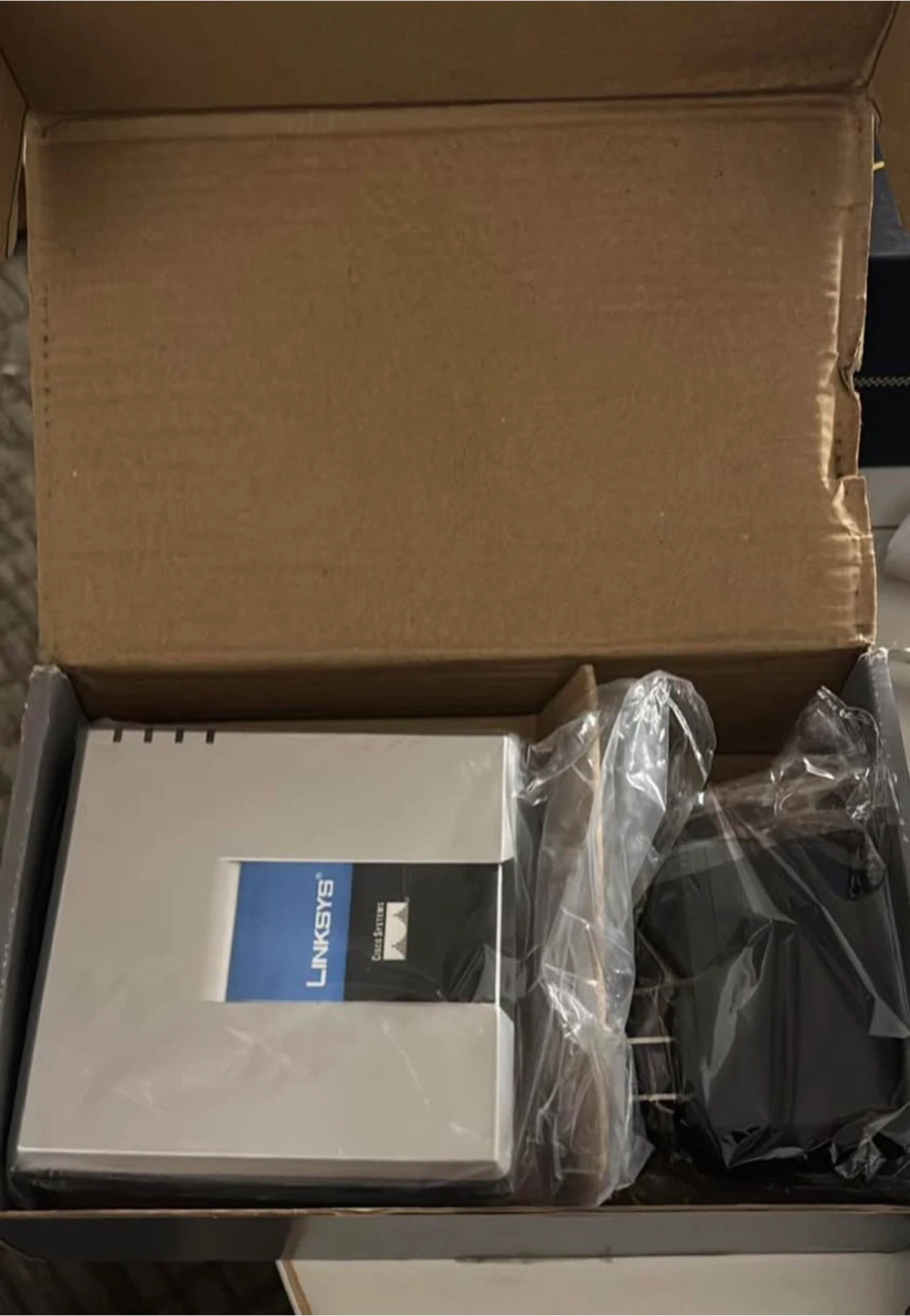VolP 2 port phone adapter