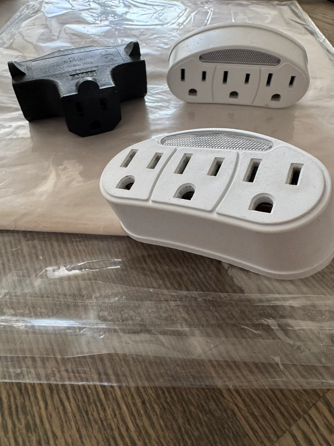 3 Electrical Outlet extendable Adapters bundle
