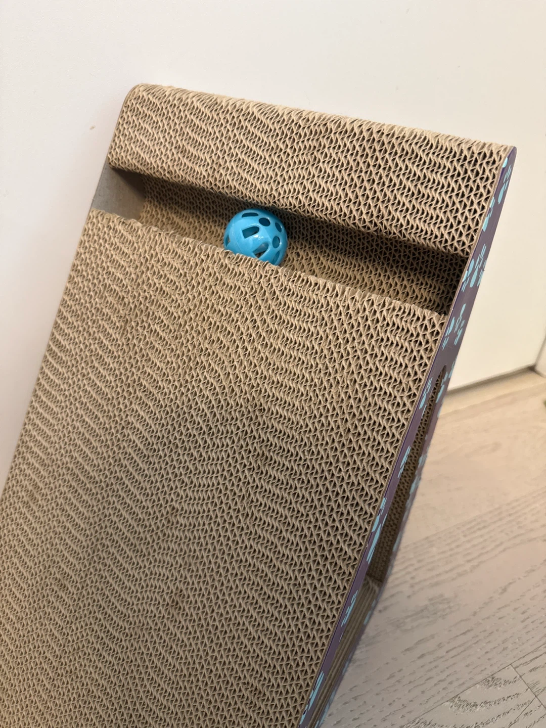 Fun Cat Scratching Ramp with Ball Toy - photo 4