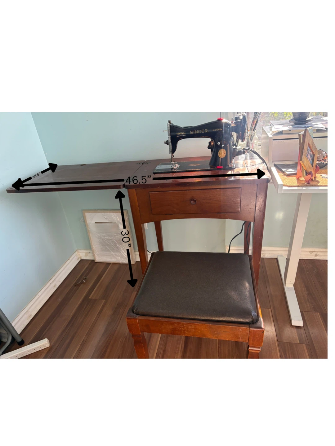SERVICED Vintage Singer Sewing Machine with Stool