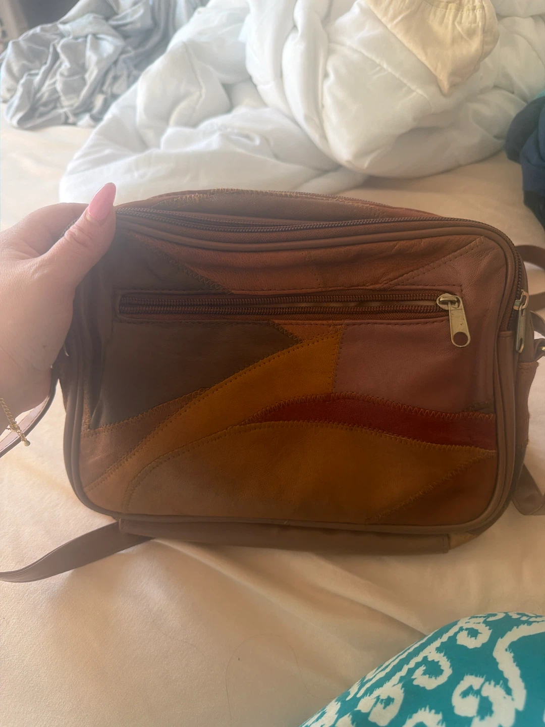 Vintage Multi-Tone Leather Crossbody Bag - photo 2