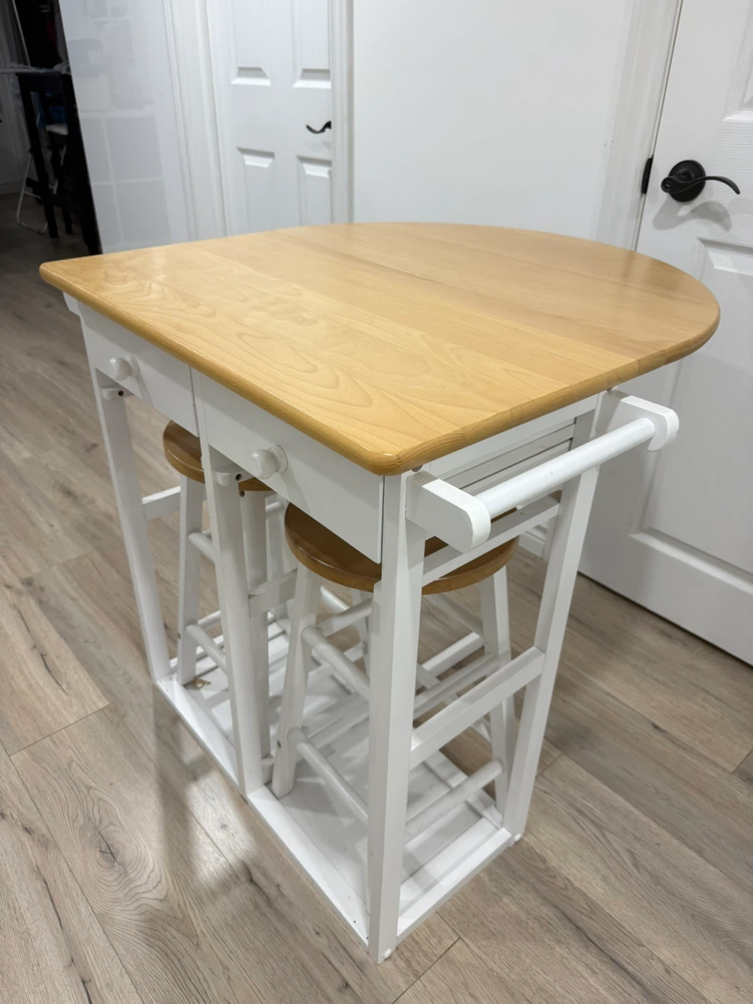 Drop Leaf Kitchen Island Table with Two Stools - photo 2