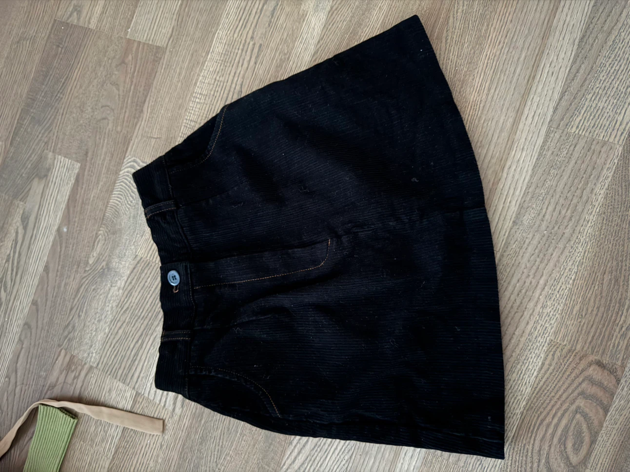European Designer’s Black Corduroy Mini Skirt - photo 3