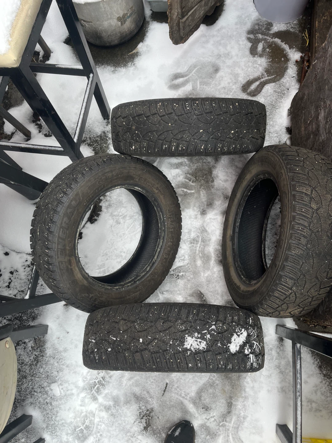 Winter tires 175/65R 14