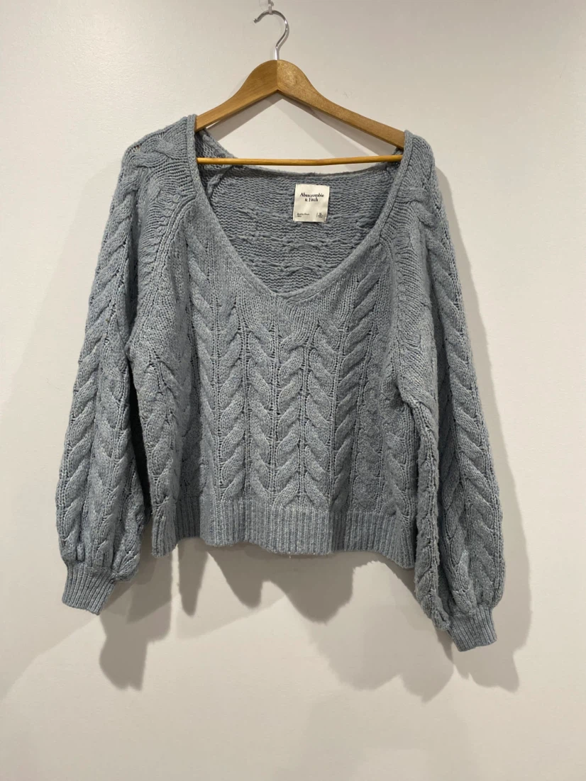 Abercrombie & Fitch Cable Knit V-Neck Sweater - Blue - Size XL - photo 2