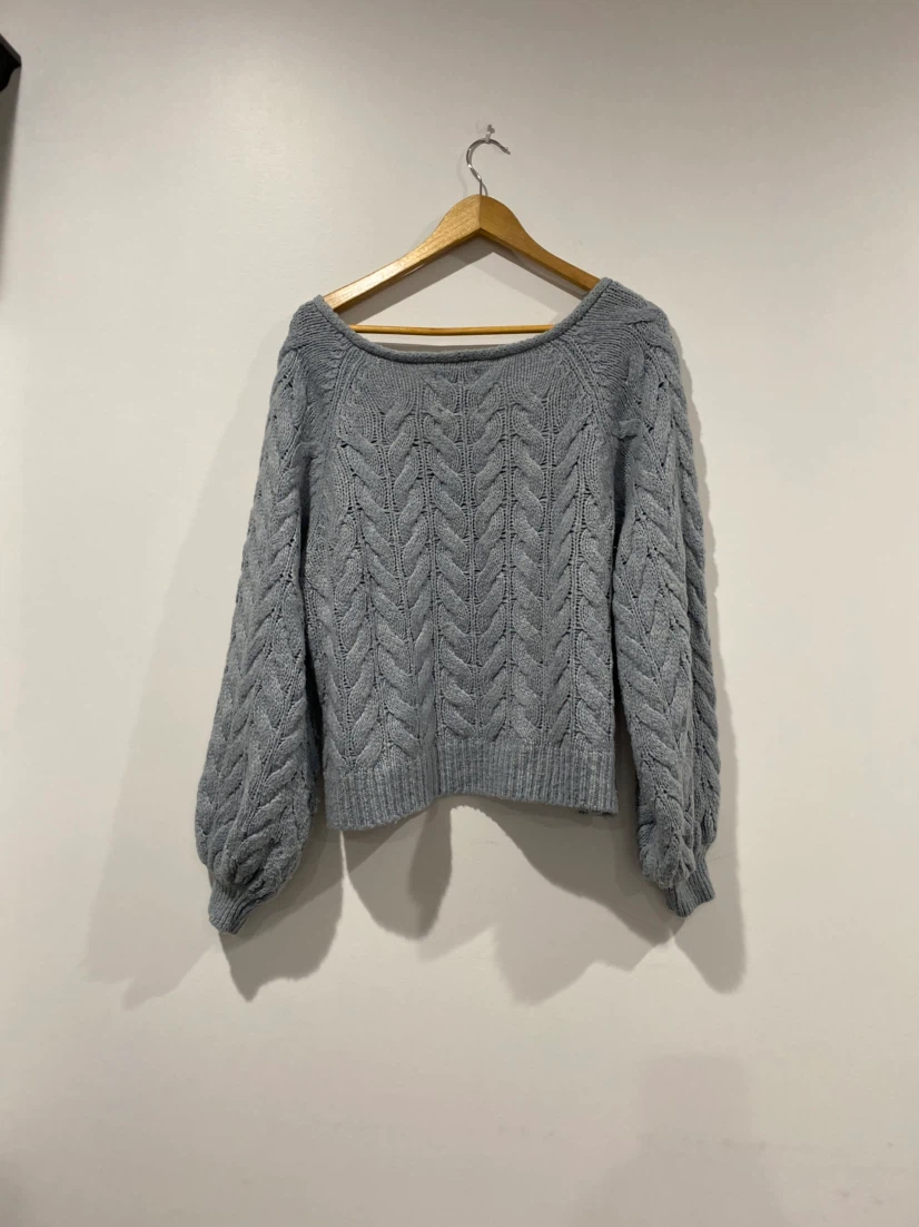 Abercrombie & Fitch Cable Knit V-Neck Sweater - Blue - Size XL - photo 4
