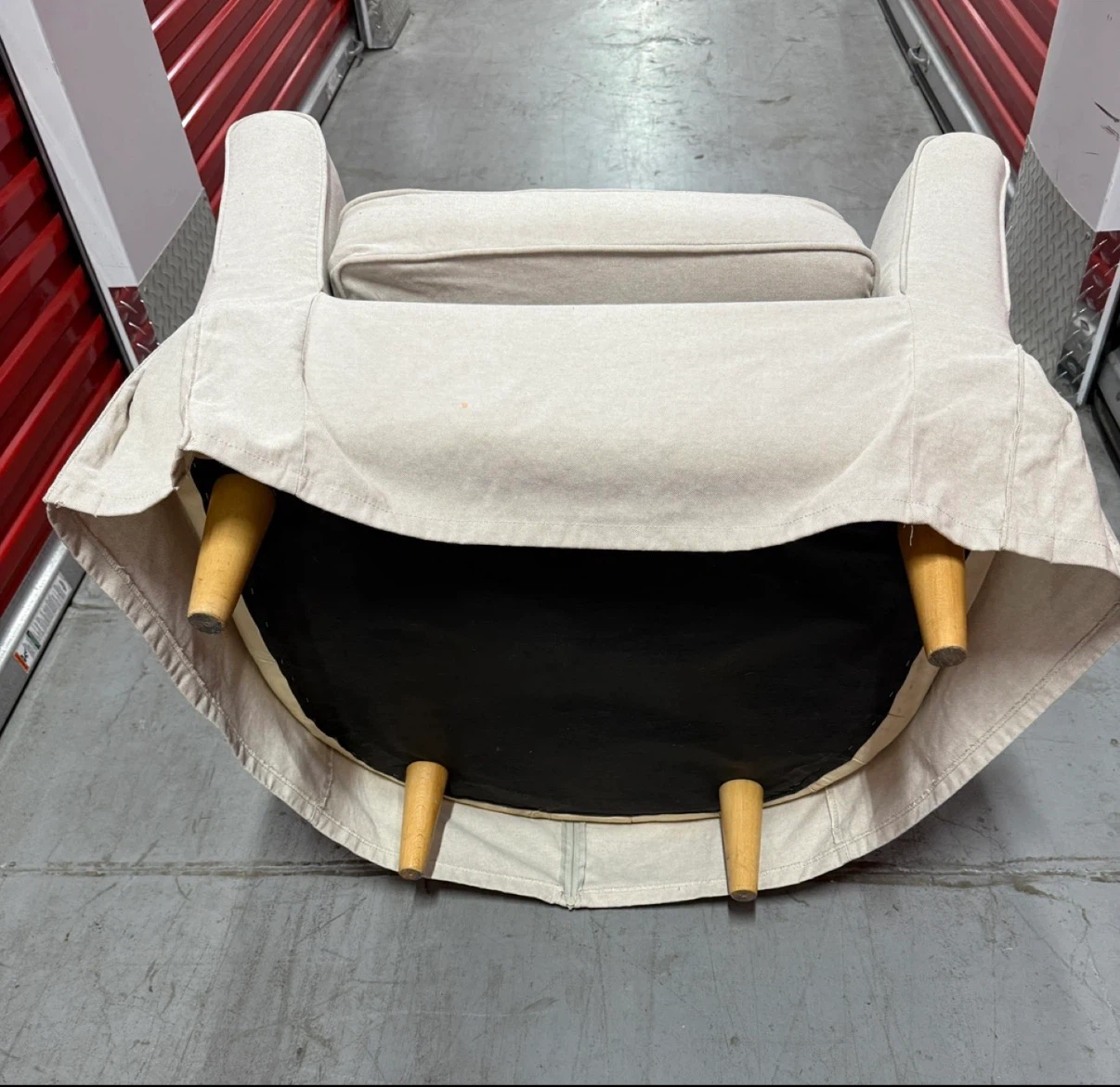 Beige Slipcovered Armchair - photo 2