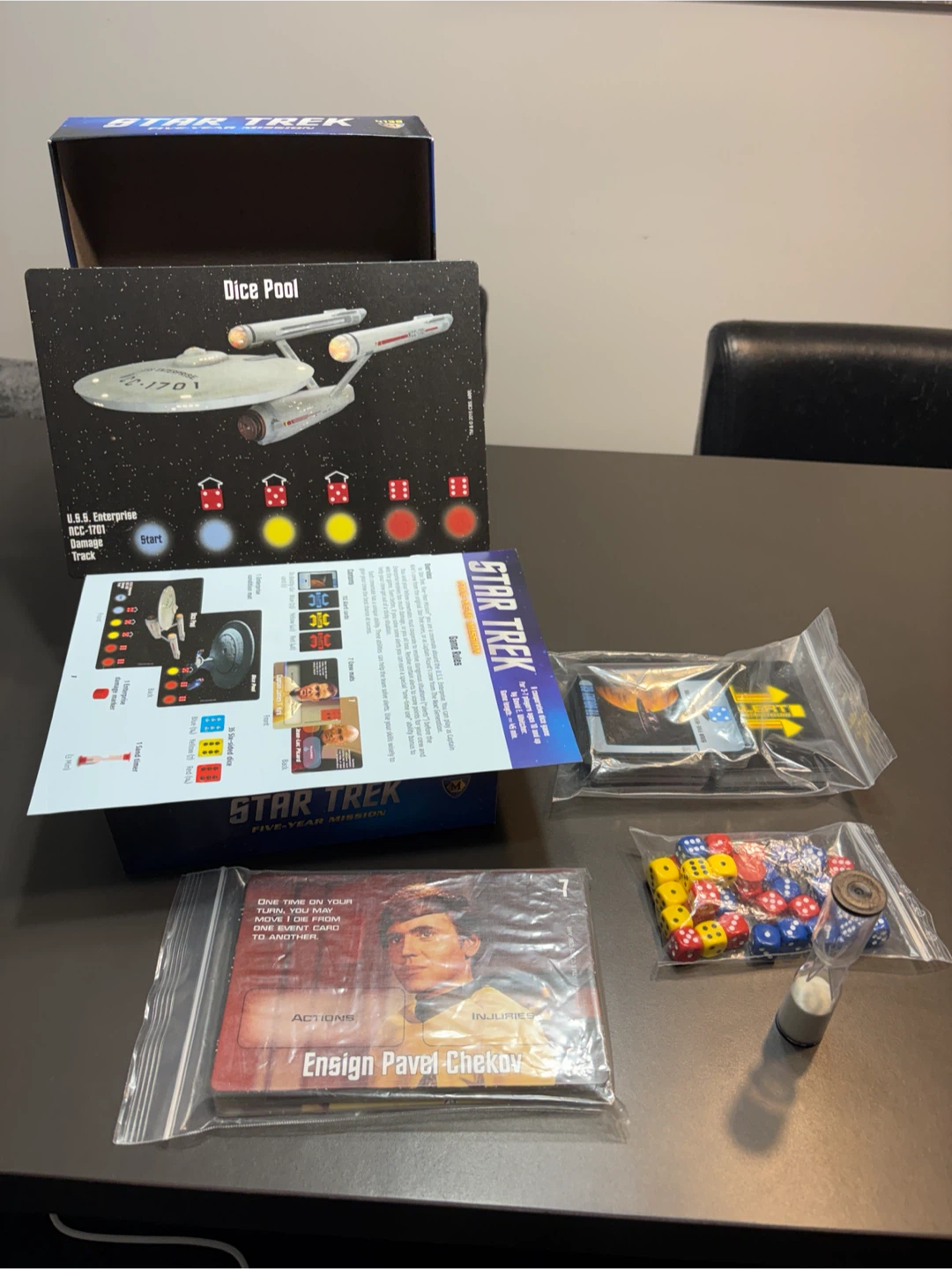 Star Trek Five-Year Mission Board Game - photo 2