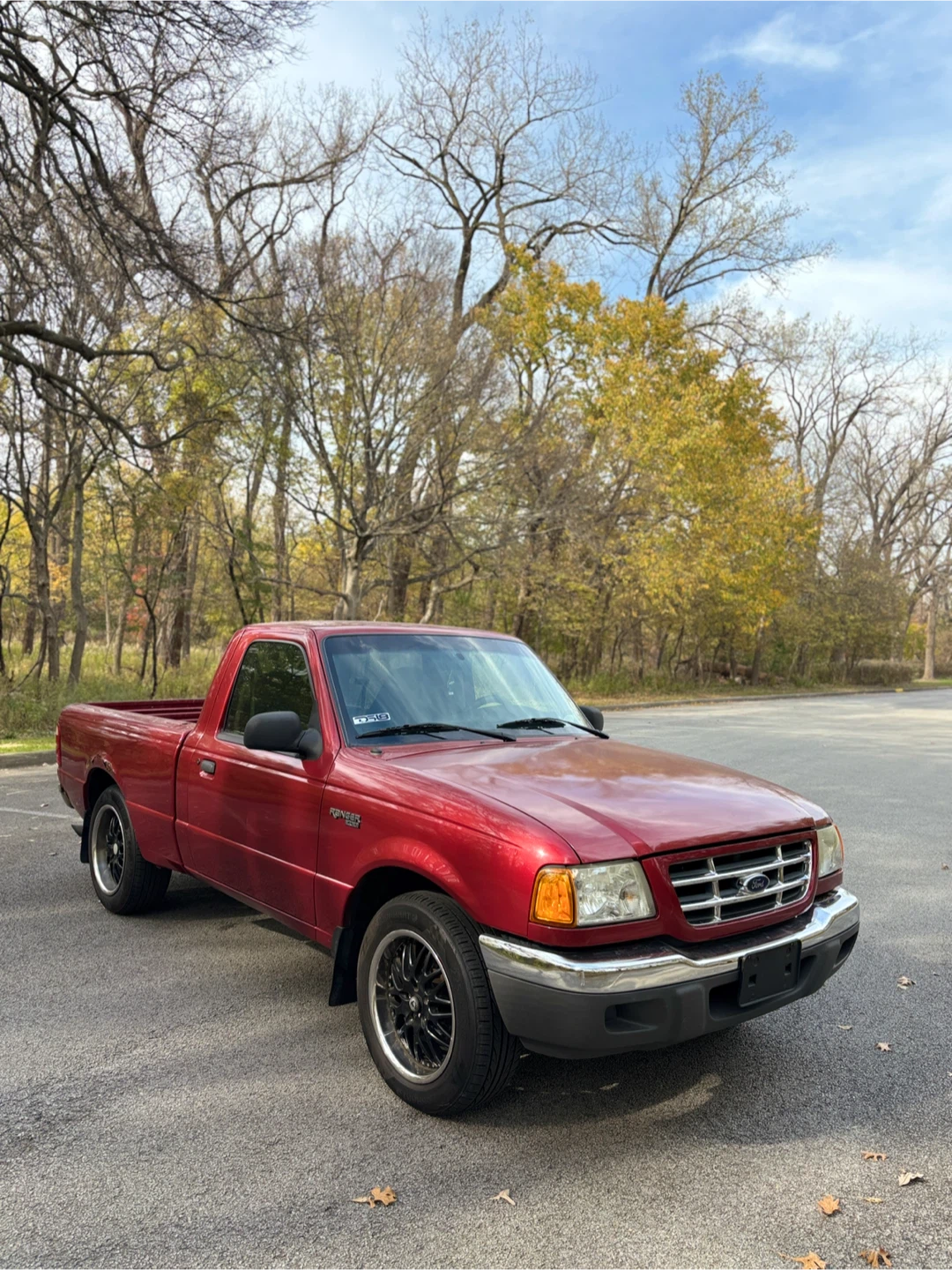 Red Ford Ranger XLT Pickup Truck - photo 2