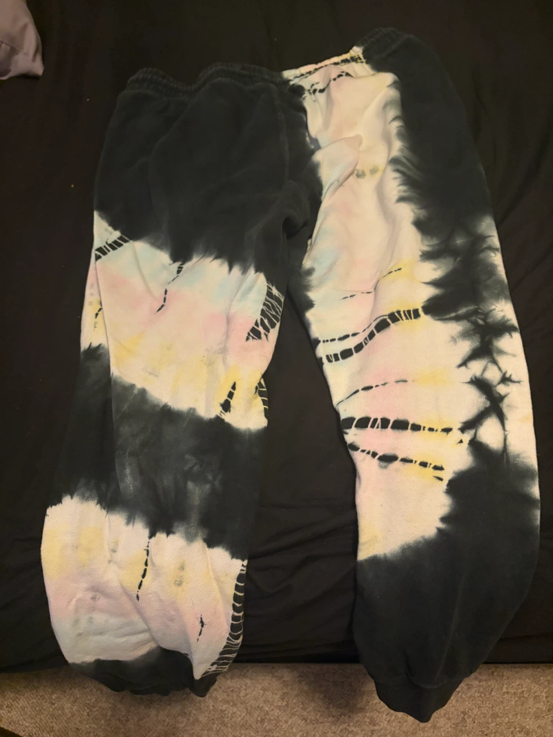 Urban Heritage Tie-Dye Joggers