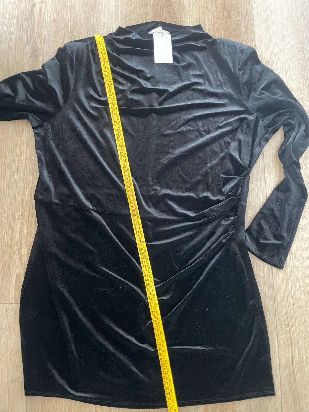 H&M Black Velvet Dress - photo 2