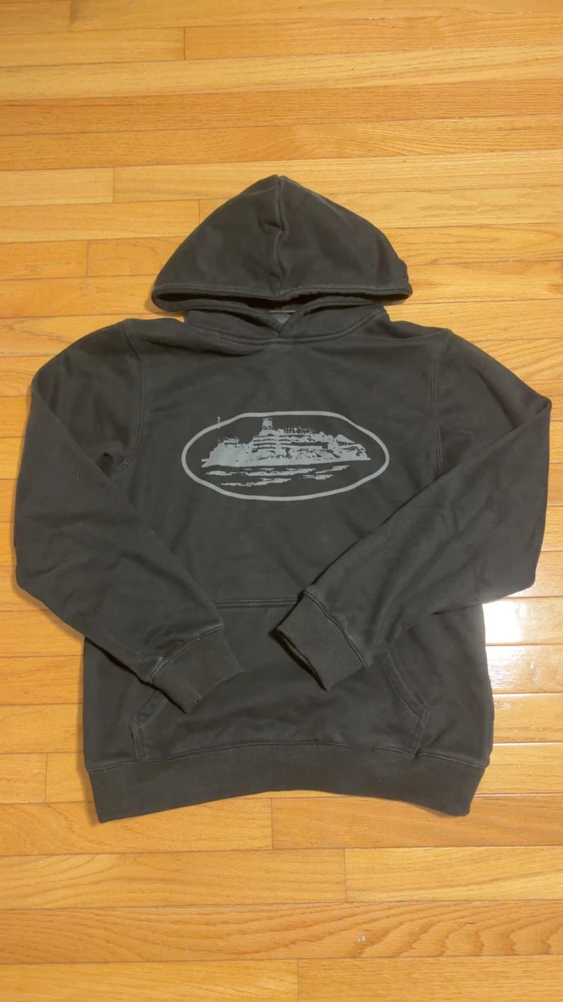 Black Corteiz Alcatraz hoodie