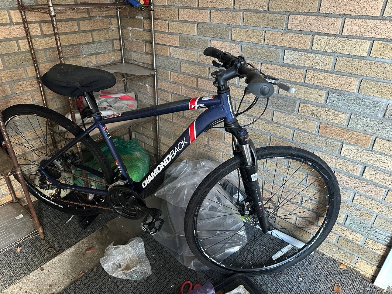 Diamondback Trace Sport Hybrid Bike - photo 2