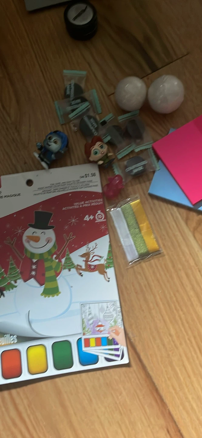 Assorted Toys, Crafts, and Picture Frames Bundle - photo 2