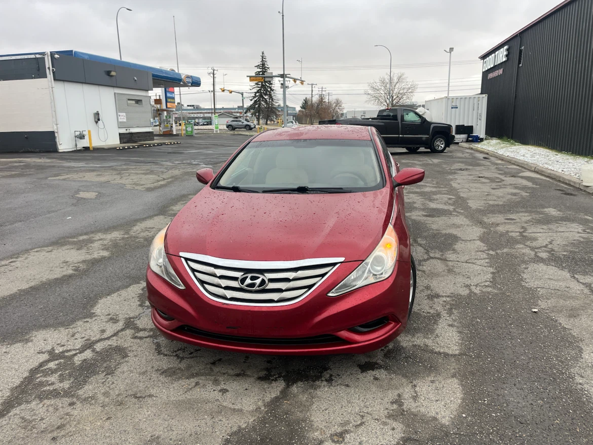 2011 Hyundai Sonata Sedan GLS - photo 3