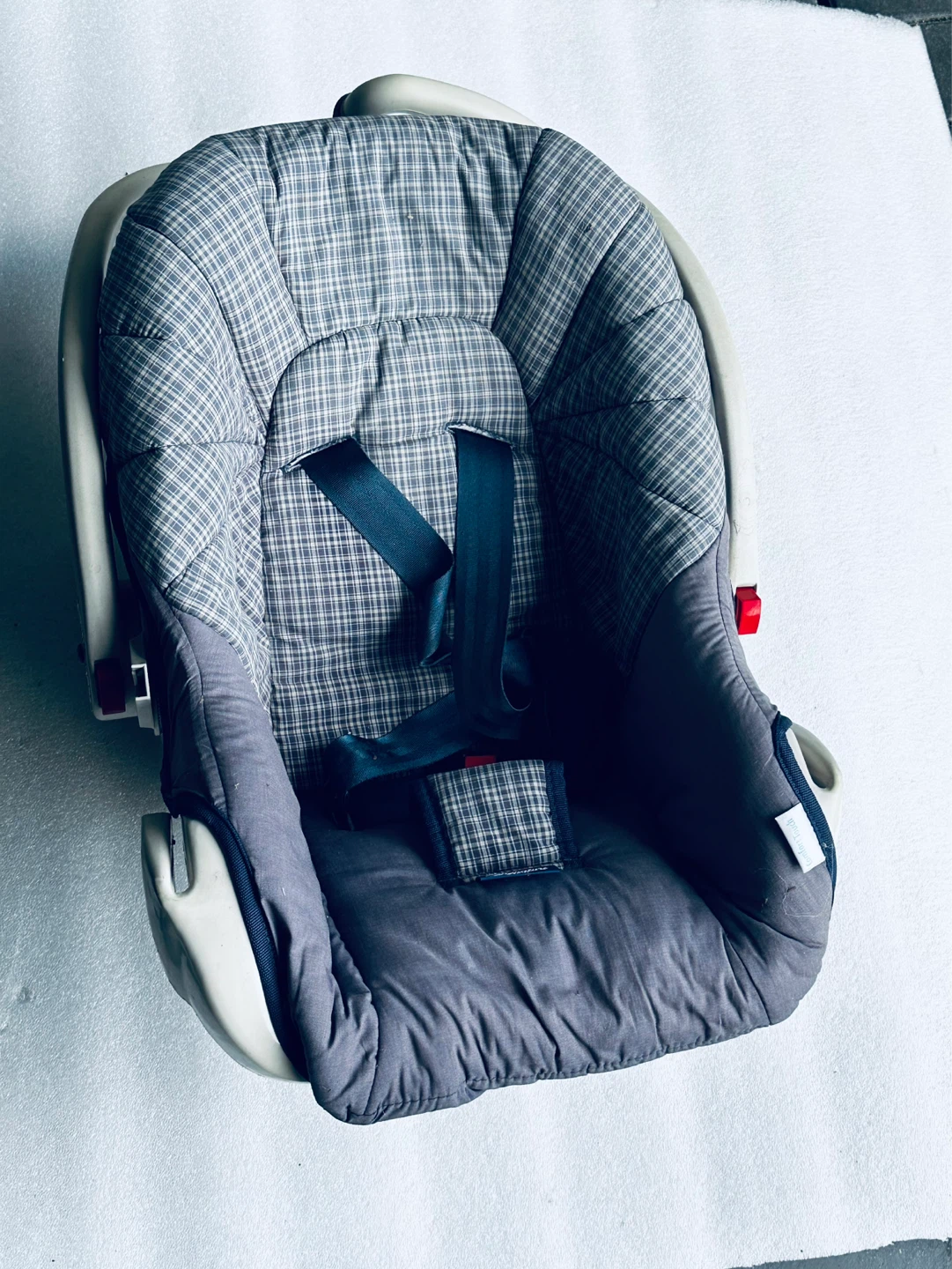 Comfort Touch Infant Car Seat