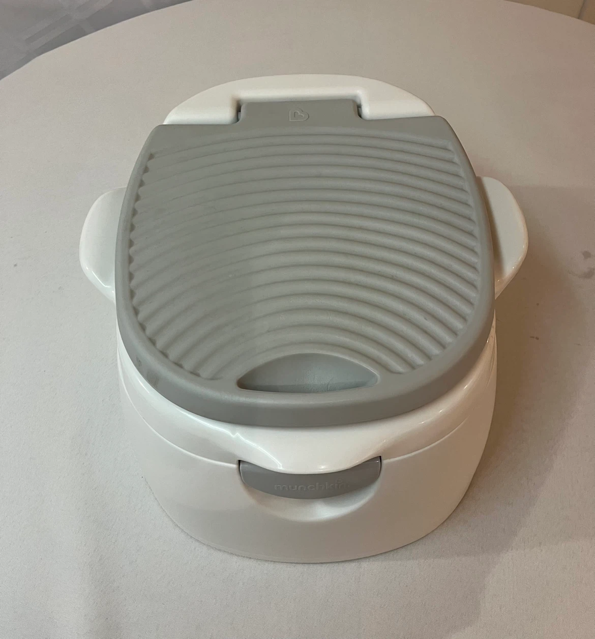 Munchkin 3-in-1 Potty Seat / has Potty Ring and Stepping Stool